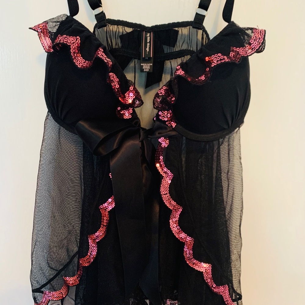 VS Sexy little thing lingerie